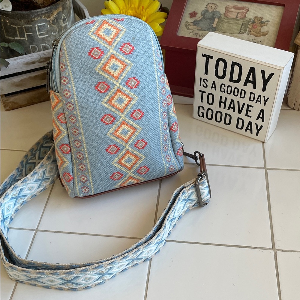Southwestern Aztec Design Crossbody/Sling